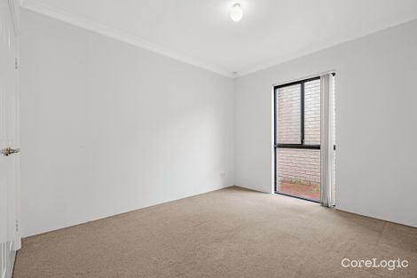 Property photo of 4/8 Toledo Close Cannington WA 6107