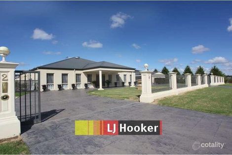 2 Springbank Rise, Narre Warren North, VIC 3804