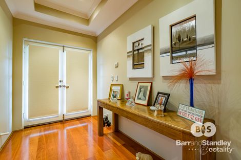 Property photo of 43 Millbridge Boulevard Millbridge WA 6232