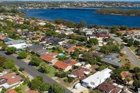 33 Second Ave, Rossmoyne, WA 6148