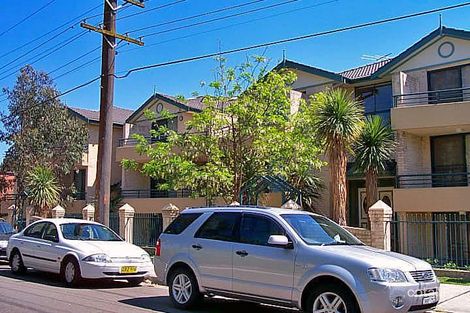 Property photo of 25/9-15 Lloyds Avenue Carlingford NSW 2118