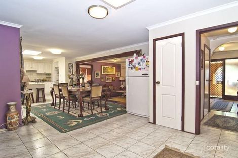 Property photo of 8 Admirala Avenue Dandenong North VIC 3175