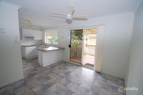Property photo of 33 Dalgety Crescent Green Point NSW 2251