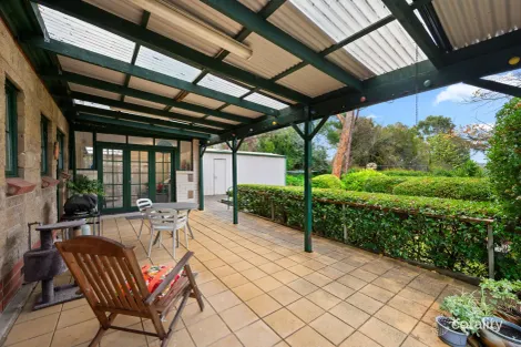 Property photo of 6 Oak Avenue Bridgewater SA 5155