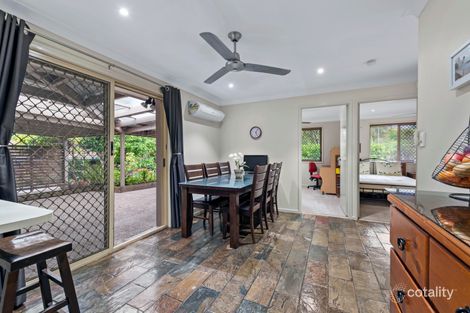 Property photo of 18 Pilbeam Place McDowall QLD 4053