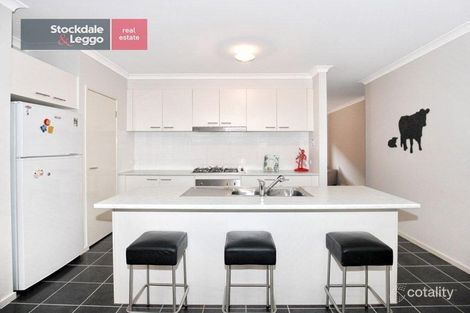 Property photo of 5 Kinglake Crescent Craigieburn VIC 3064