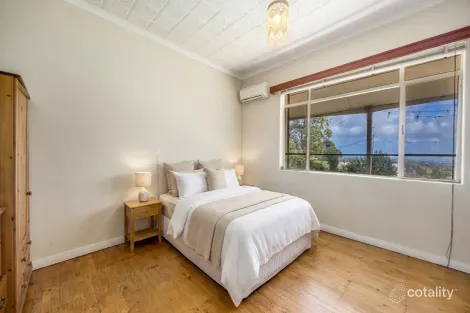 Property photo of 18 Seaview Road Lynton SA 5062