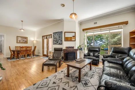 Property photo of 18 Seaview Road Lynton SA 5062