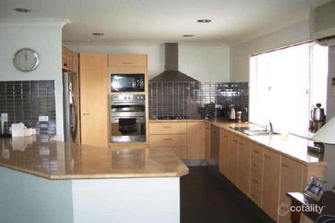 Property photo of 18 Riverlea Waters Drive Nerang QLD 4211