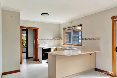 Property photo of 98 Madden Street Devonport TAS 7310