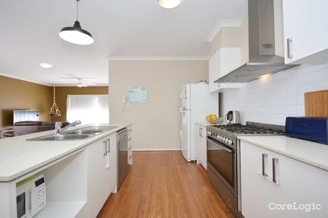 Property photo of 60 Domain Way Craigieburn VIC 3064