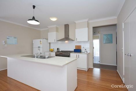 Property photo of 60 Domain Way Craigieburn VIC 3064