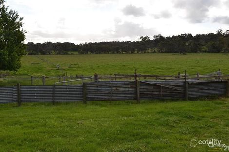 Property photo of 25 Wright Road Garfield North VIC 3814