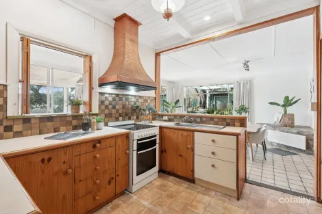 Property photo of 24 Willora Road Eden Hills SA 5050