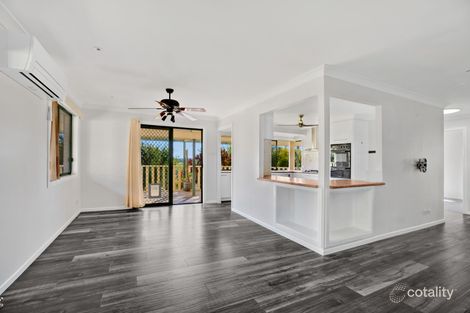 Property photo of 17 Peppertree Circuit Toronto NSW 2283