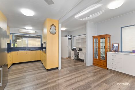 Property photo of 21 Whiting Court Cungulla QLD 4816