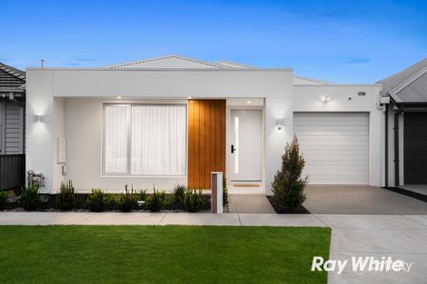 27 Cream Rd, Donnybrook, VIC 3064