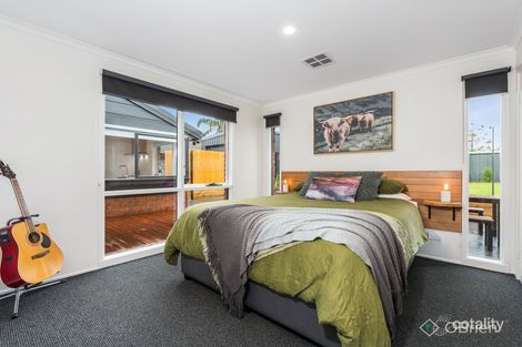Property photo of 153 Cadles Road Carrum Downs VIC 3201