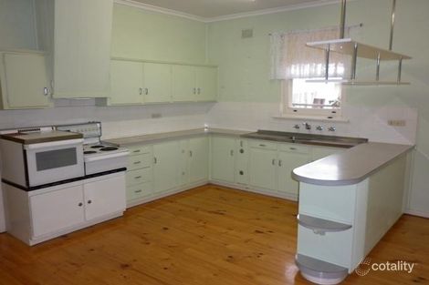 Property photo of 56 James Avenue Renmark SA 5341