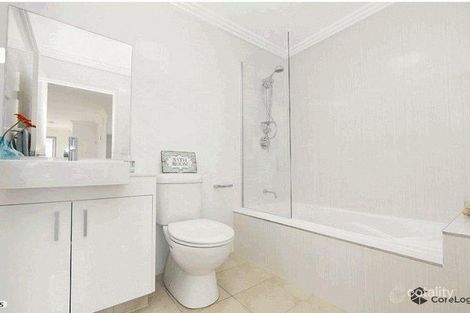 Property photo of 22/26-28 Shackel Avenue Brookvale NSW 2100