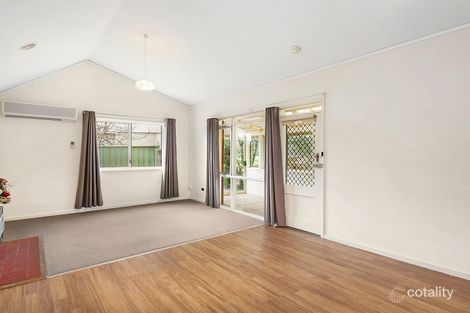 Property photo of 15 Owen Crescent Lyneham ACT 2602