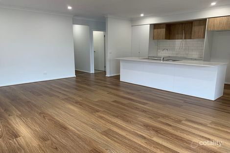 Property photo of 22 Mervyn Way Mambourin VIC 3024