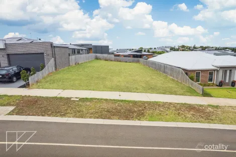 8 Silver Wattle Dr, Warragul, VIC 3820