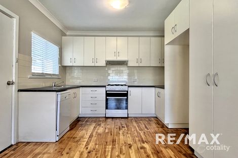 Property photo of 41 Ceduna Street Mount Austin NSW 2650