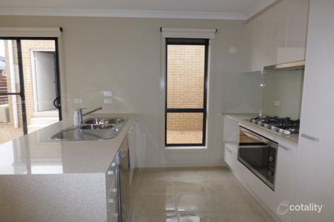 Property photo of 48 Napoli Circuit Greenvale VIC 3059