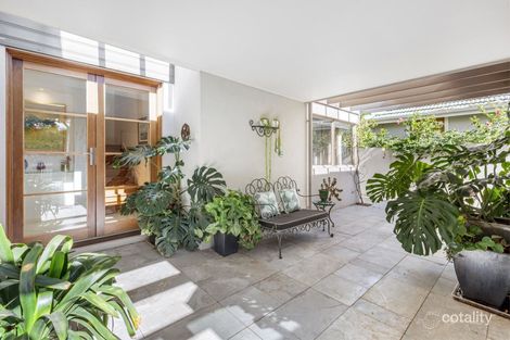 Property photo of 4 Arthur Street Mosman Park WA 6012