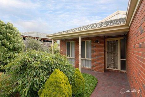 Property photo of 13 Hooper Drive Skye VIC 3977