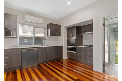 Property photo of 63 Albert Street Holland Park West QLD 4121