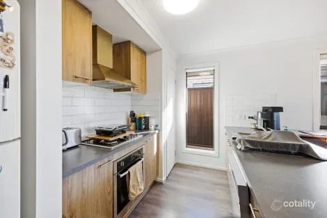 Property photo of 16 Esperance Drive Andrews Farm SA 5114