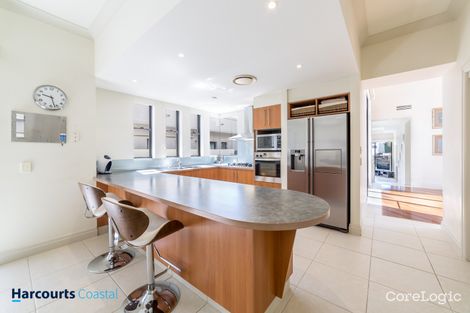 Property photo of 7103 Riverview Crescent Hope Island QLD 4212