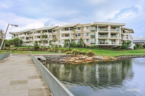 Property photo of 14/1 Lakefront Crescent Varsity Lakes QLD 4227