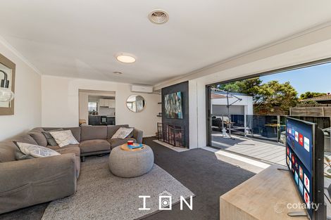 Property photo of 41 Oaklands Crescent Frankston VIC 3199