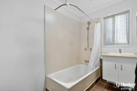 Property photo of 33 Donowain Drive Deception Bay QLD 4508