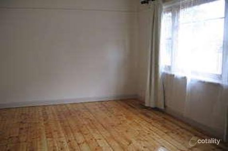 Property photo of 56 Carnarvon Road Strathmore VIC 3041