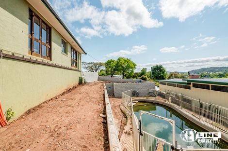 Property photo of 37 Glenys Street Burnside QLD 4560