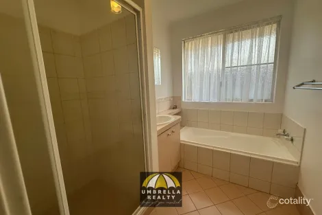 Property photo of 4 Foreman Drive Usher WA 6230