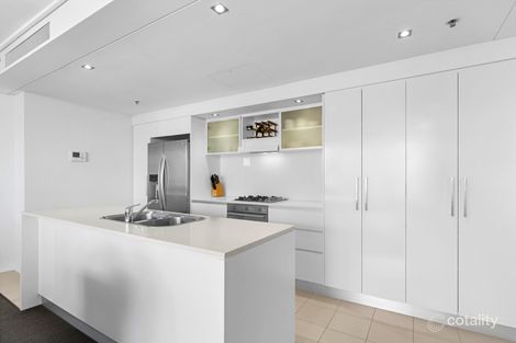 Property photo of 381/30 Macrossan Street Brisbane City QLD 4000