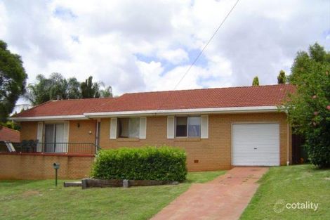 32 Cortess St, Kearneys Spring, QLD 4350