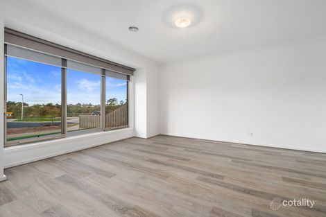 Property photo of 32 Sublime Point Road Bacchus Marsh VIC 3340
