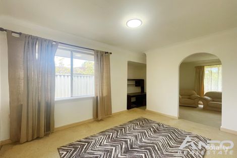 Property photo of 70 Pinetree Gully Road Willetton WA 6155