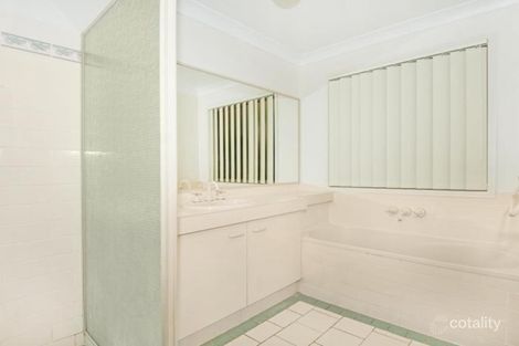 Property photo of 34 Fairview Court Parkwood QLD 4214