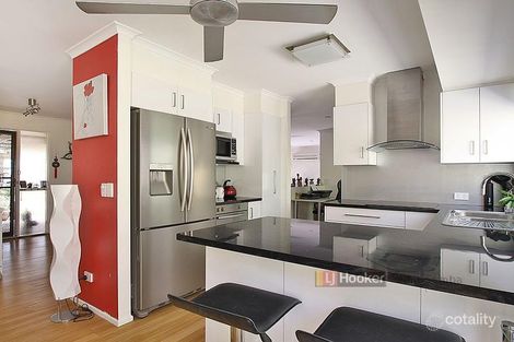 Property photo of 18 Lance Drive Mount Warren Park QLD 4207