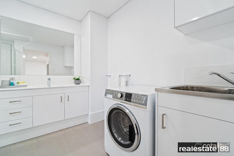 44/34 East Pde, East Perth, WA 6004