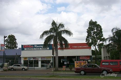 6 Brisbane Rd, Bundamba, QLD 4304