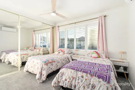 Property photo of 61 Sammat Avenue Barrack Heights NSW 2528