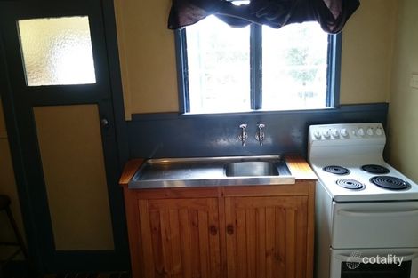 Property photo of 6 Park Avenue Camperdown VIC 3260